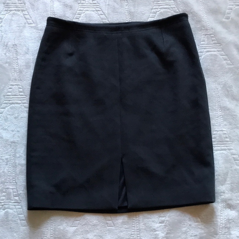 Banana Republic skirt with front slit